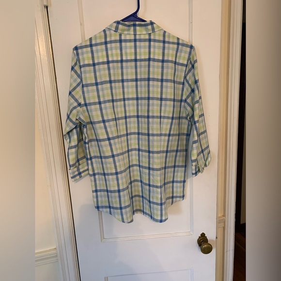 Talbots shirt size medium - Picture 2 of 6